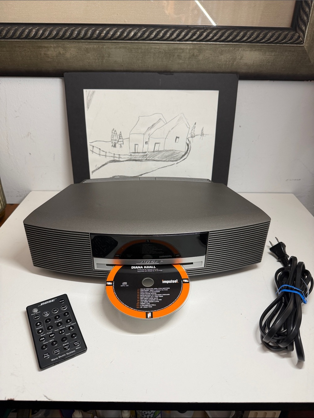 Bose Wave Music System Model  AWRCC1
Silver Platinum